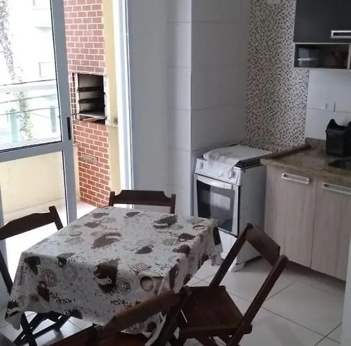 Apartamento a 50 metros da praia